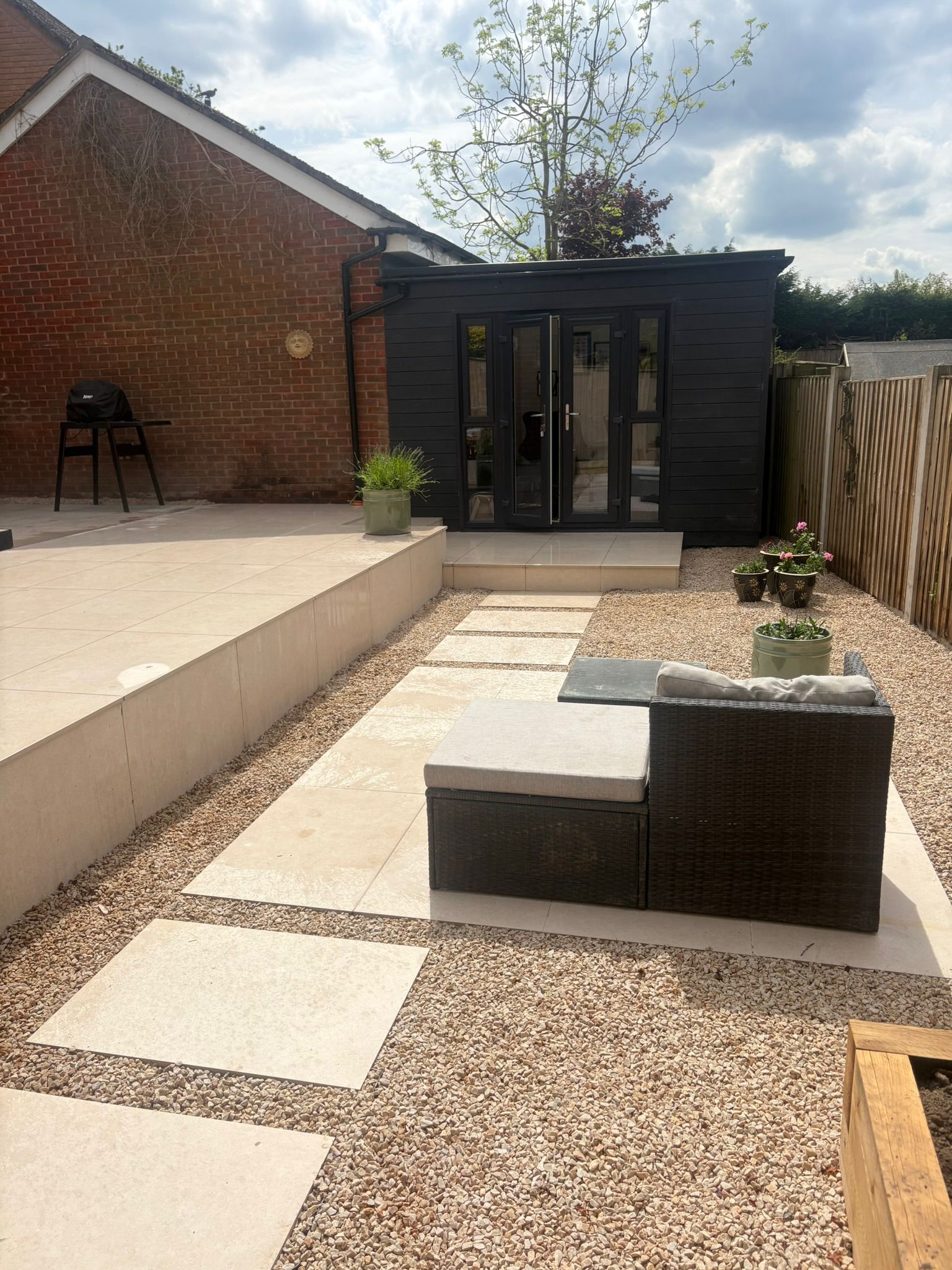 Porcelain Patio & Pergola