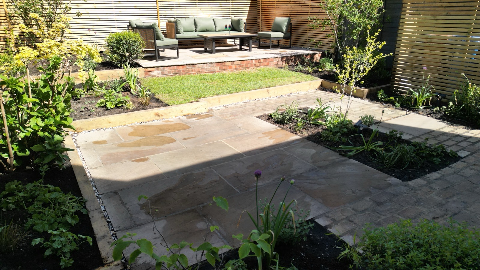 Paving & Planting Detail